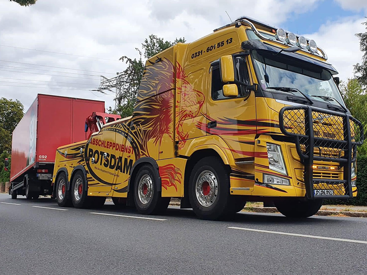 lkw abschleppdienst potsdam schwerlast abschleppwagen