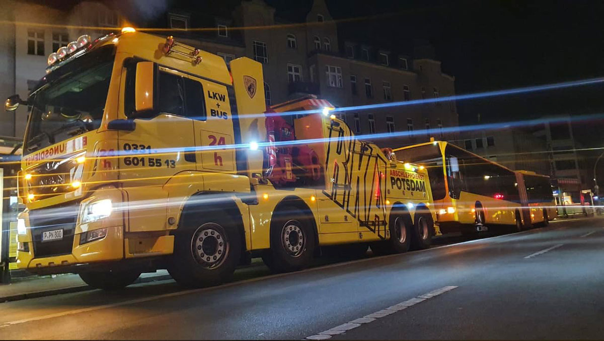 24h LKW Bergung und Abschleppdienst